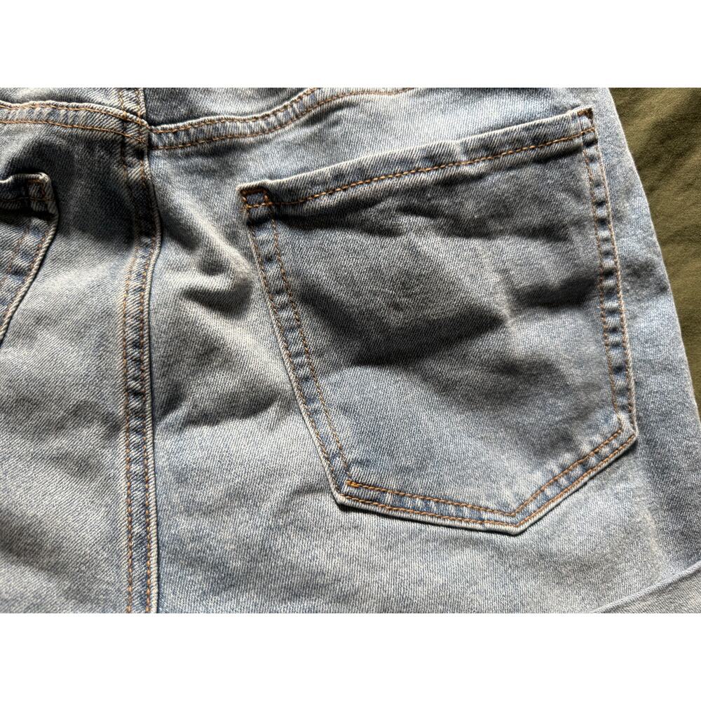HIGH RISE BLUE OLD NAVY SHORTS SIZE 12 - Picture 7 of 7